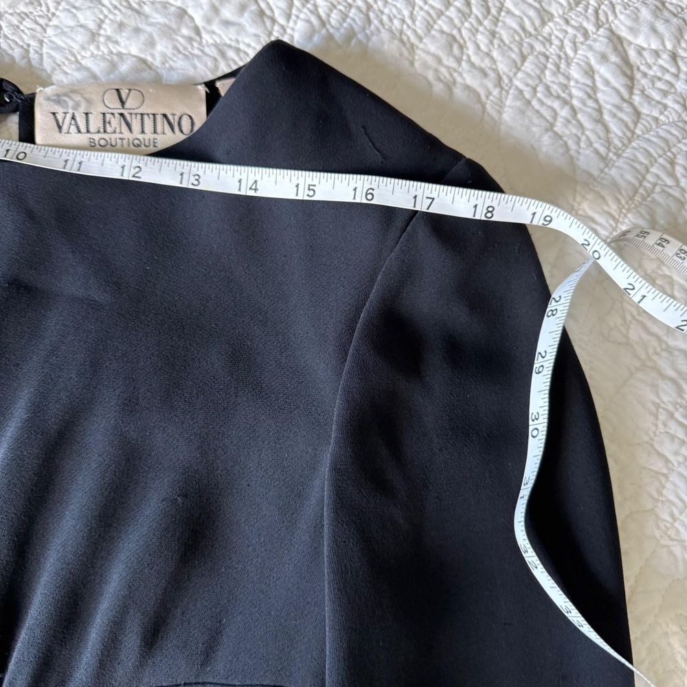 Vtg Valentino Boutique Black Silk Dress Made in Italy Sz10 Asymmetrical flatters - Picture 11 of 16